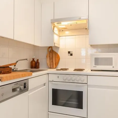 Apartment Huswell - Charming Nearby The *